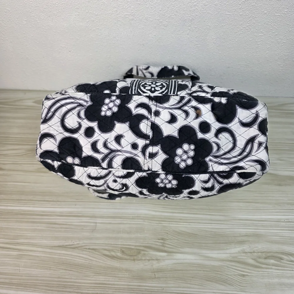 Vera Bradley Diaper Baby Bag Floral Pattern In Black & White
